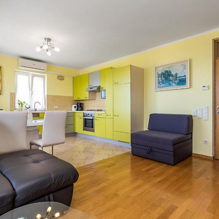 Stunning Apartment In Volosko With House Sea View Экстерьер фото